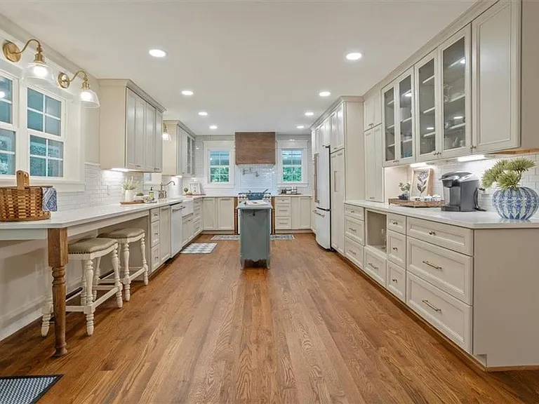 12485 Reinhardt College Pkwy — Photo 13