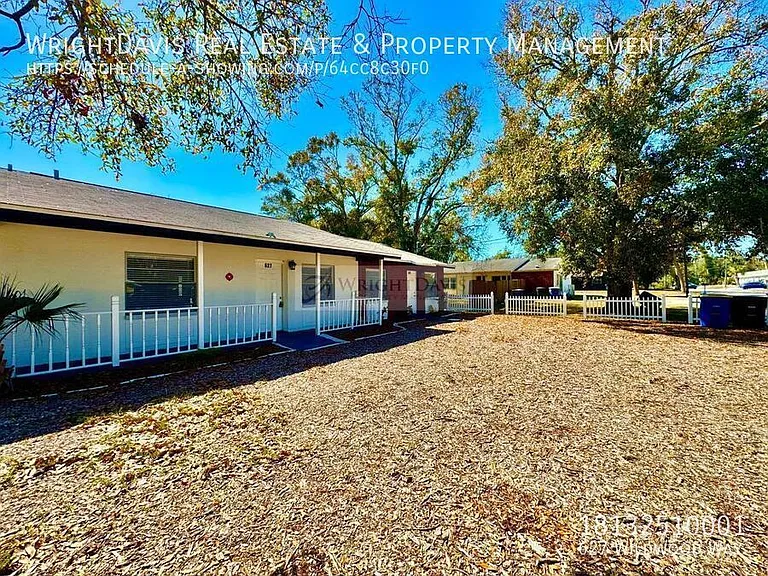 627 Wildwood Way — Photo 2