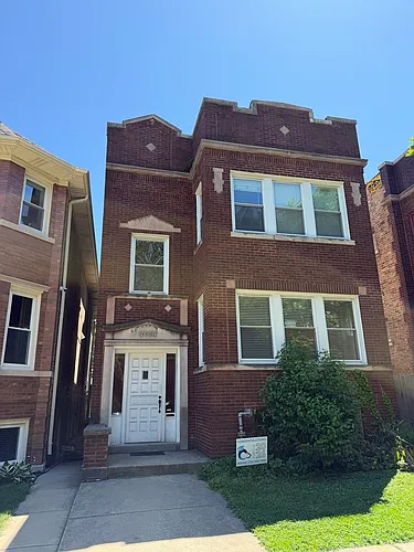 2655 N Mozart St #1 Photo 1