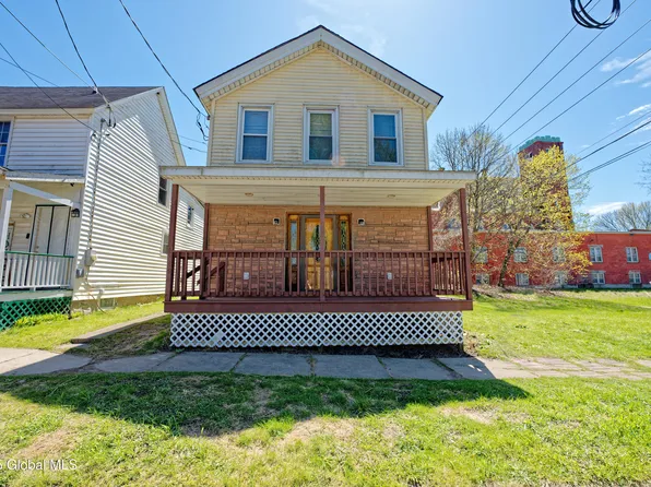 106 W Green Street, Johnstown, NY 12095