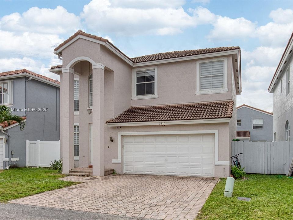 1st image of 3810 SW 51st St