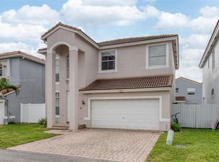3810 SW 51st St, Fort Lauderdale, FL 33312