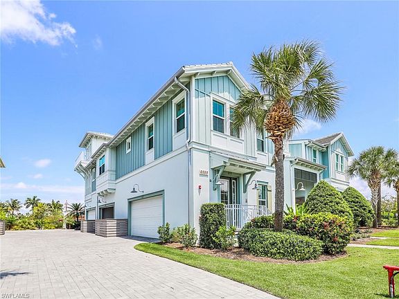 3rd image of 6589 Dominica DR #201