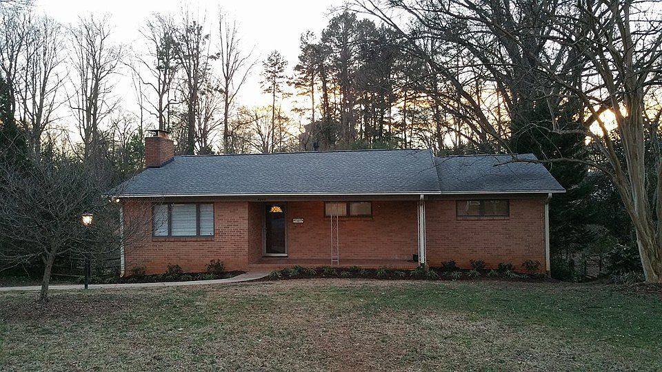 1st image of 4046 Southgate Dr