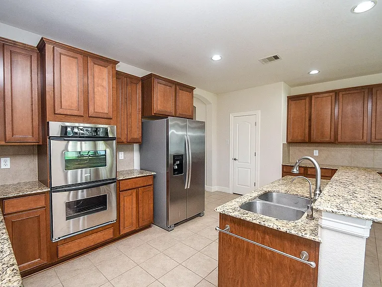24727 Top Mark Ct — Photo 4