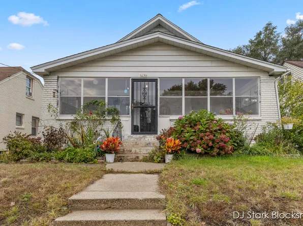 1439 Jennette Ave NW, Grand Rapids, MI 49504