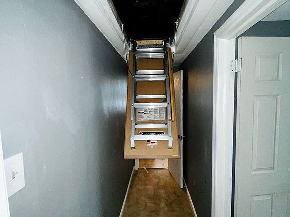 5th image of 118-122 Erickson Ave #120-C