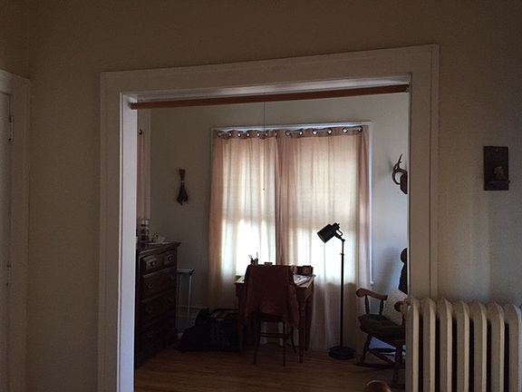 3rd image of 713 8th Ave SE APT 14