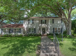 1420 Thomas Pl, Fort Worth, TX 76107