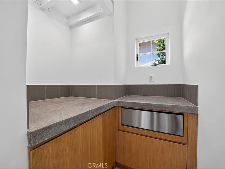 1312 Santanella Ter — Photo 15