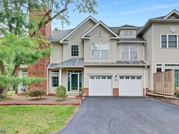 10 Stevens Ln, Martinsville, NJ 08836
