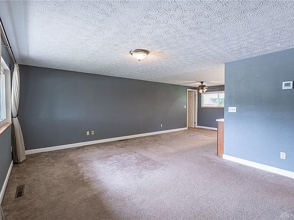 4th image of 2126 Norway Dr