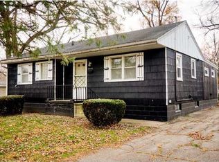 2943 Indianapolis Ave, Des Moines, IA 50317