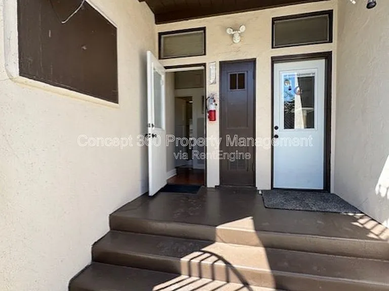 1144 E Appleton St #1 — Photo 30