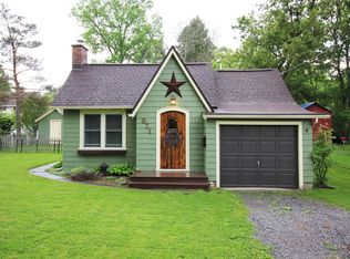 971 Lawrence Ave, East Aurora, NY 14052