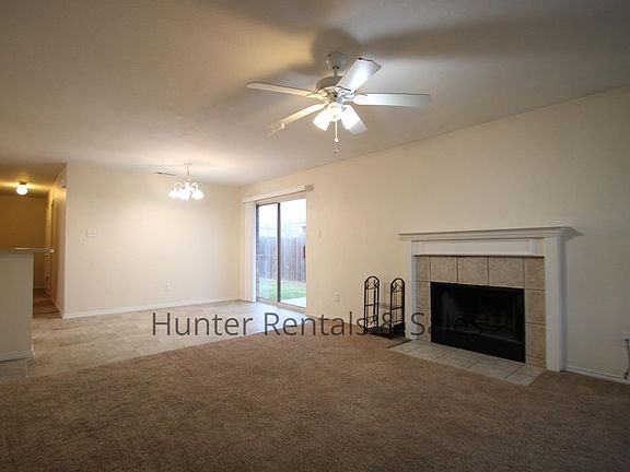 2nd image of 2324 Wildewood Dr Unit B