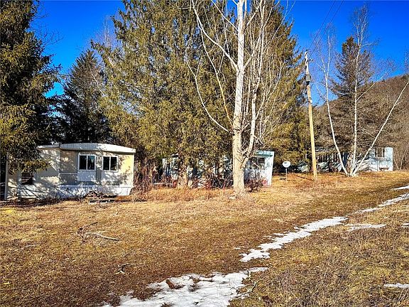 4th image of 189 Michigan Hollow Rd