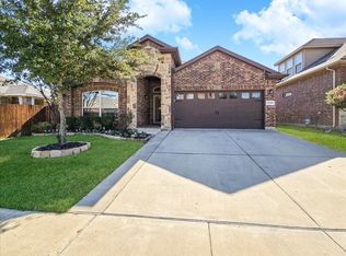 5104 Glen Meadow Dr, Arlington, TX 76001
