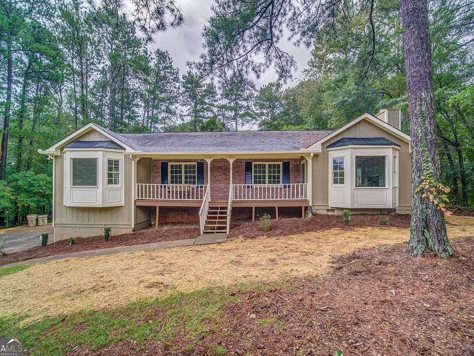 1st image of 311 Mariner Cir