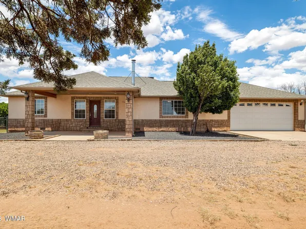 530 S Love Lake Cir, Taylor, AZ 85939