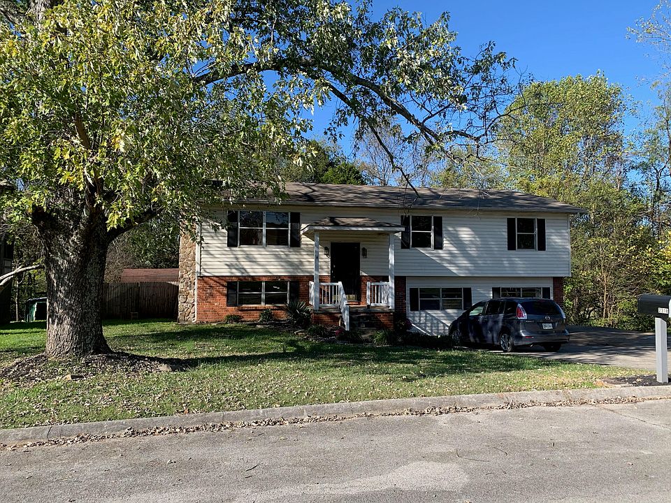 1st image of 2319 Shawn Dr