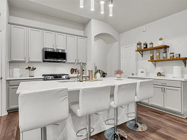 5522 Little Creek Ct — Photo 16