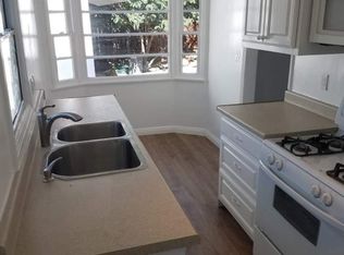 1189 1/2 S Muirfield Rd, Los Angeles, CA 90019