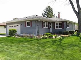 1st image of 1122 Harmony Cir NW