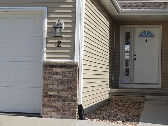 2nd image of 5005 Algonquin Dr