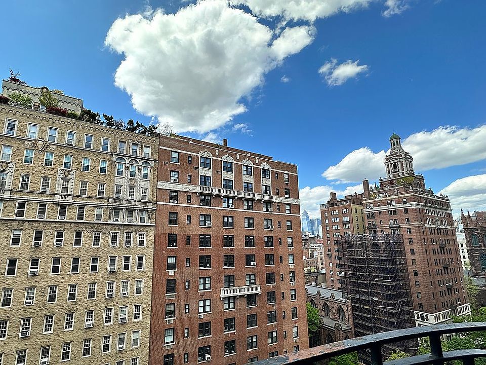 1st image of 25 5th Ave APT 10E