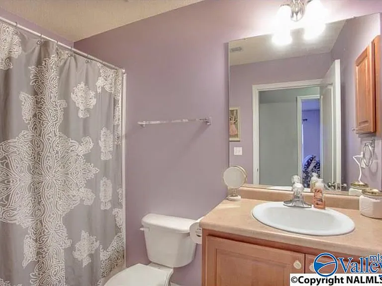 106 Blanchard Pl — Photo 17