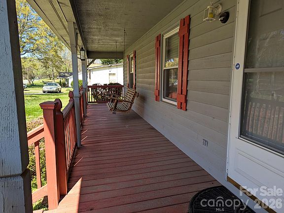 2nd image of 323 Lawing St