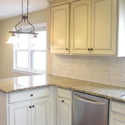 3rd image of 107 Oakmont Ave