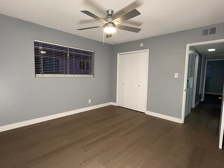 15503 Bloomfield Ave — Photo 17