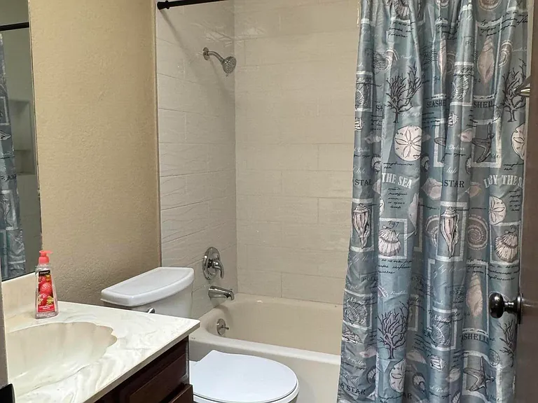 3468 E Hearn Rd — Photo 15