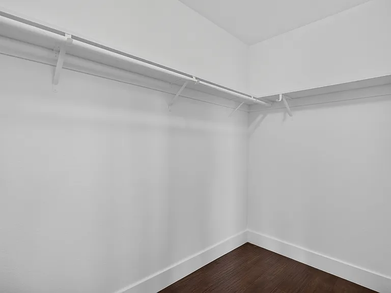 1490 Peppertree Rd — Photo 34