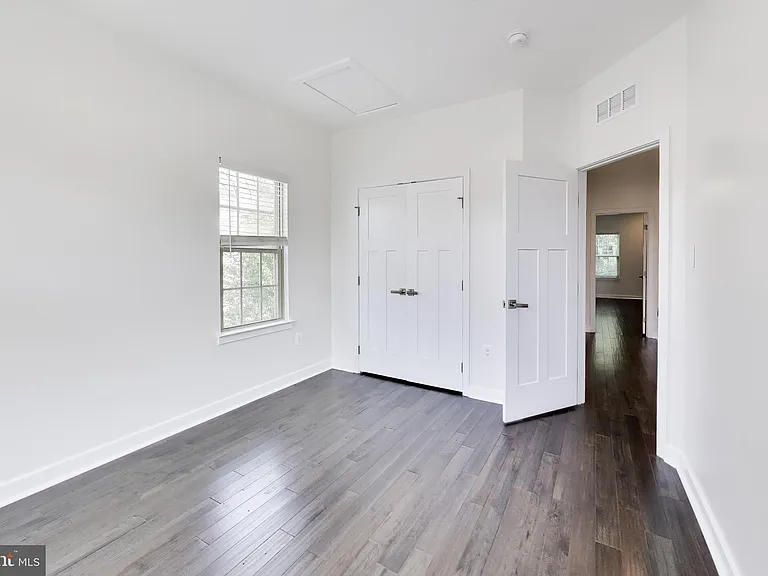 8012 Spring Arbor Dr — Photo 23