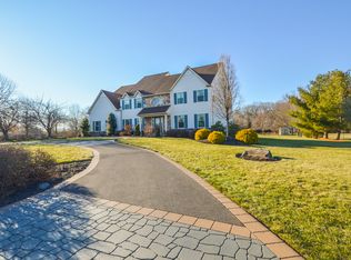 2023 Hollis Rd, Lansdale, PA 19446