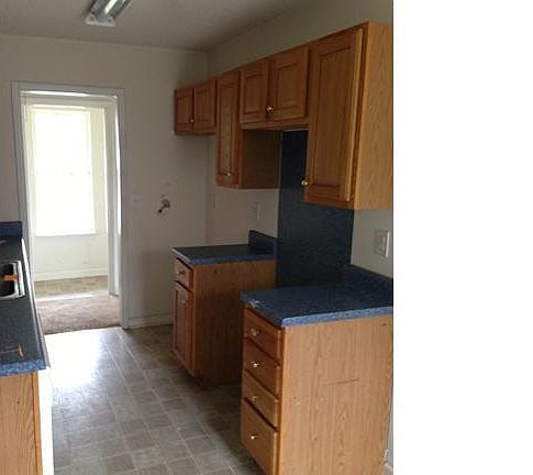 3rd image of 3010 Grace Meadow Dr