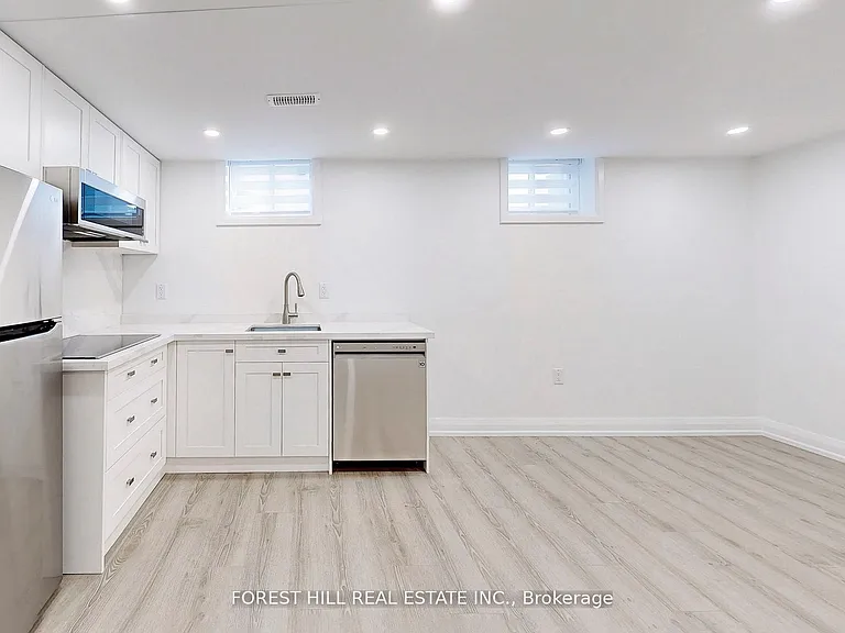 115 Beckett Ave #BASEMENT — Photo 4
