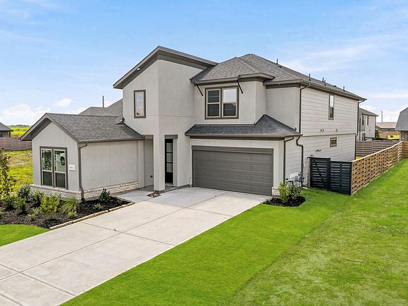 2nd image of 4631 Gemini St