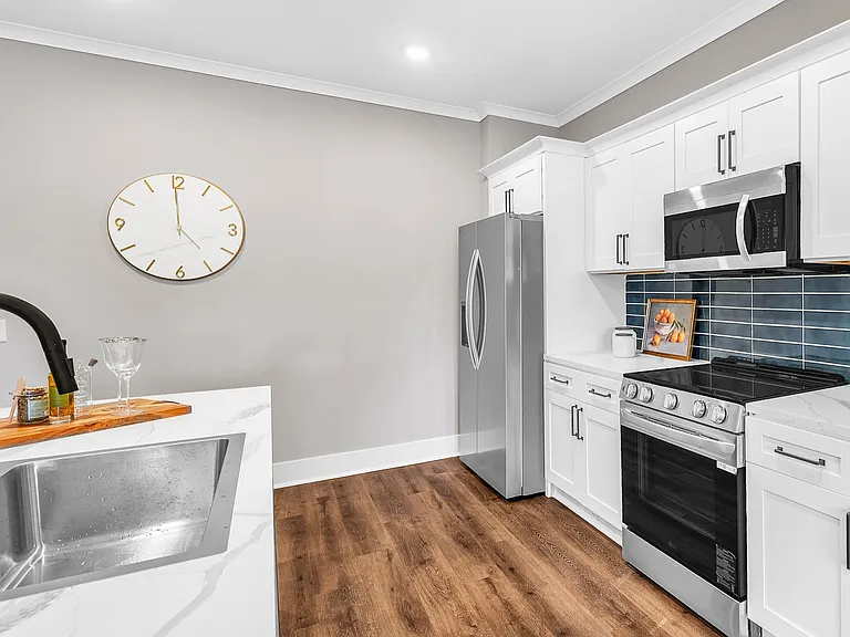 Pointe Villas Bergen Woods — Photo 4