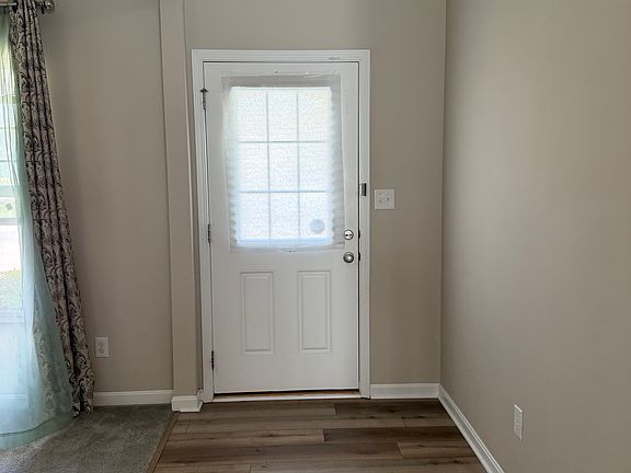 4th image of 1340 Glen Canyon Dr