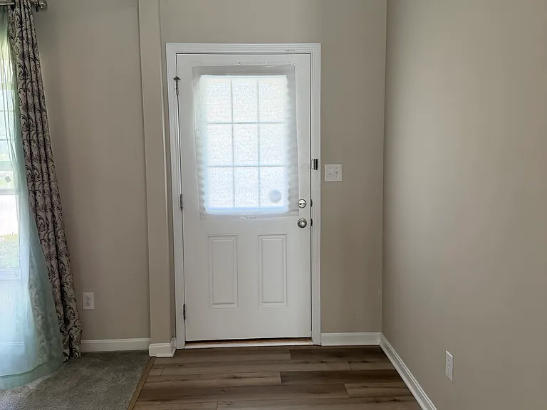 1340 Glen Canyon Dr — Photo 4