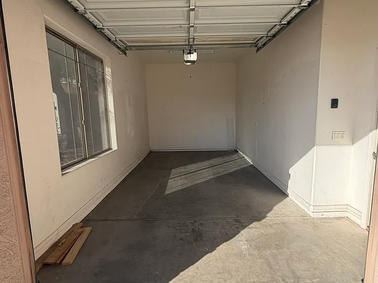 Separate "1" Car Garage