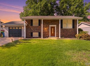 3904 Dunn Rd, Hazelwood, MO 63042