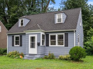 65 Burnside Ter, Springfield, MA 01118