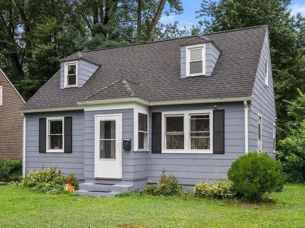 65 Burnside Ter, Springfield, MA 01118
