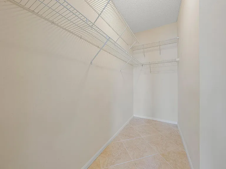 216 Cypress Point Dr — Photo 18