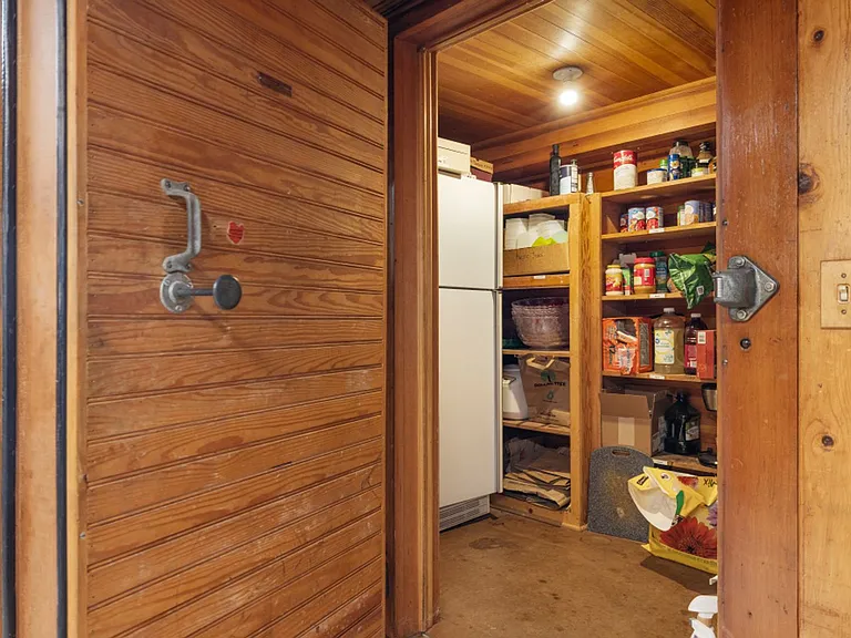 525 Mesa St — Photo 33